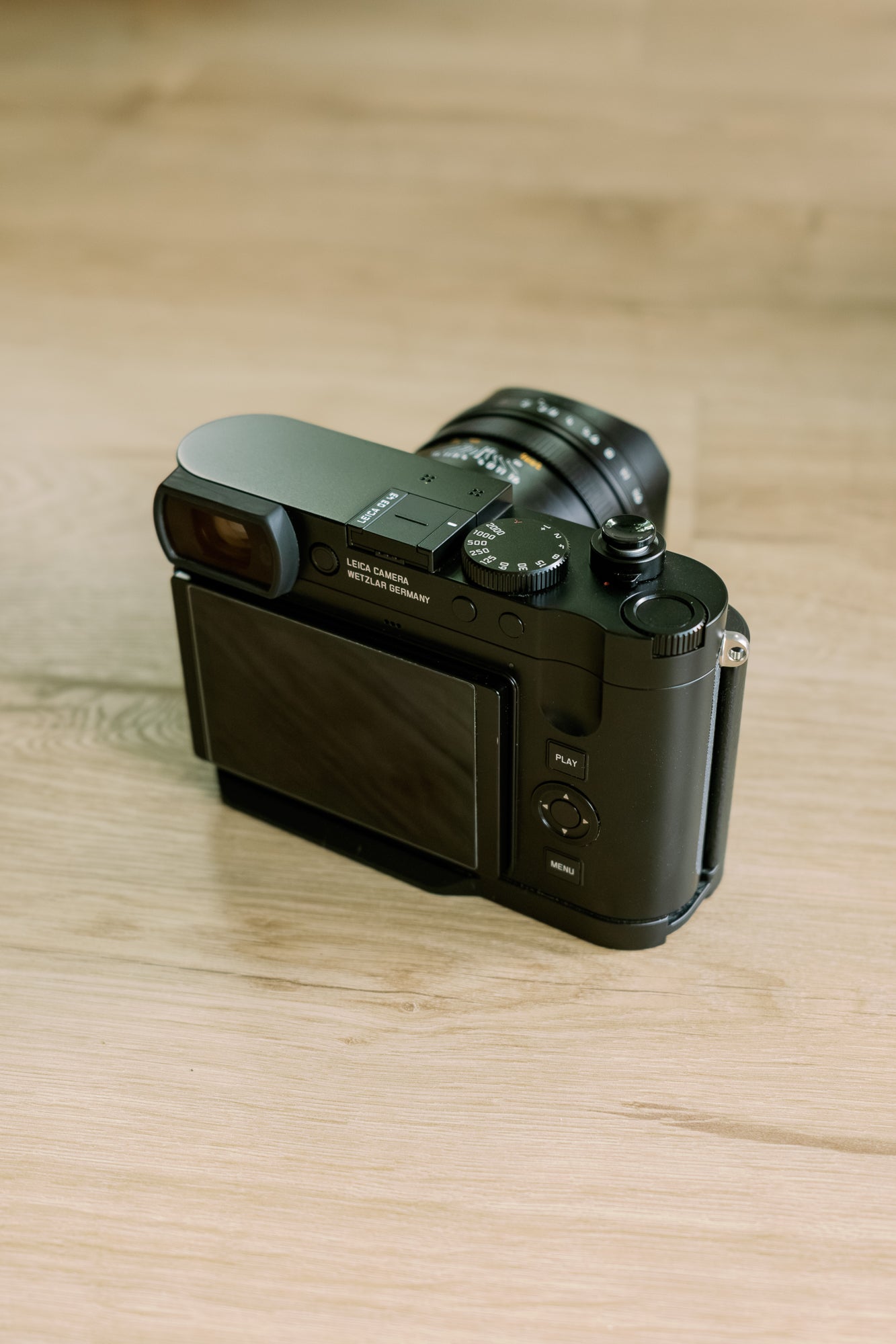 Leica Q3 43