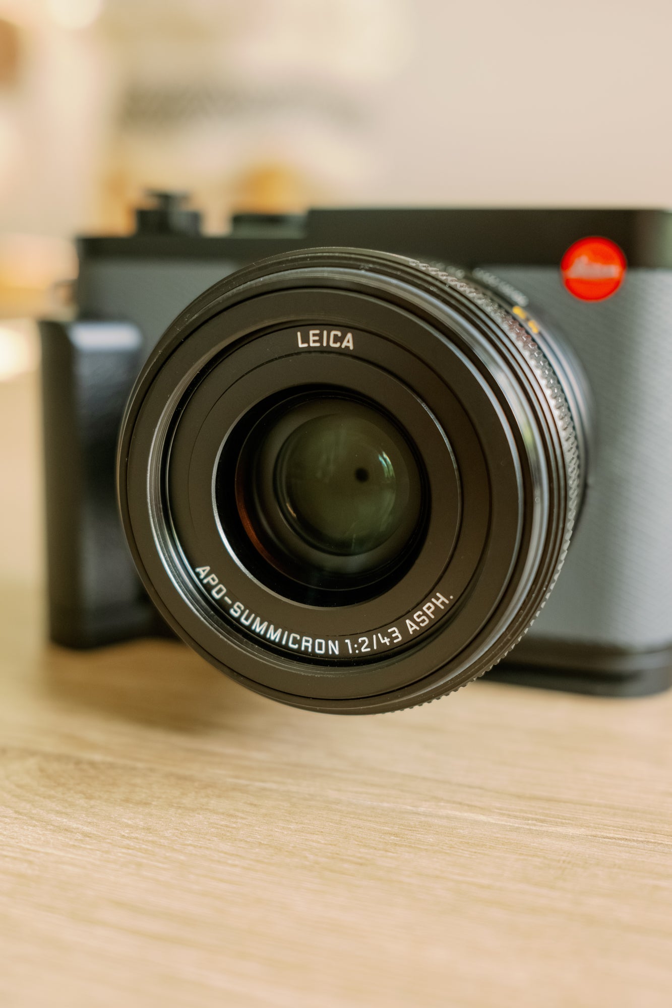 Leica Q3 43