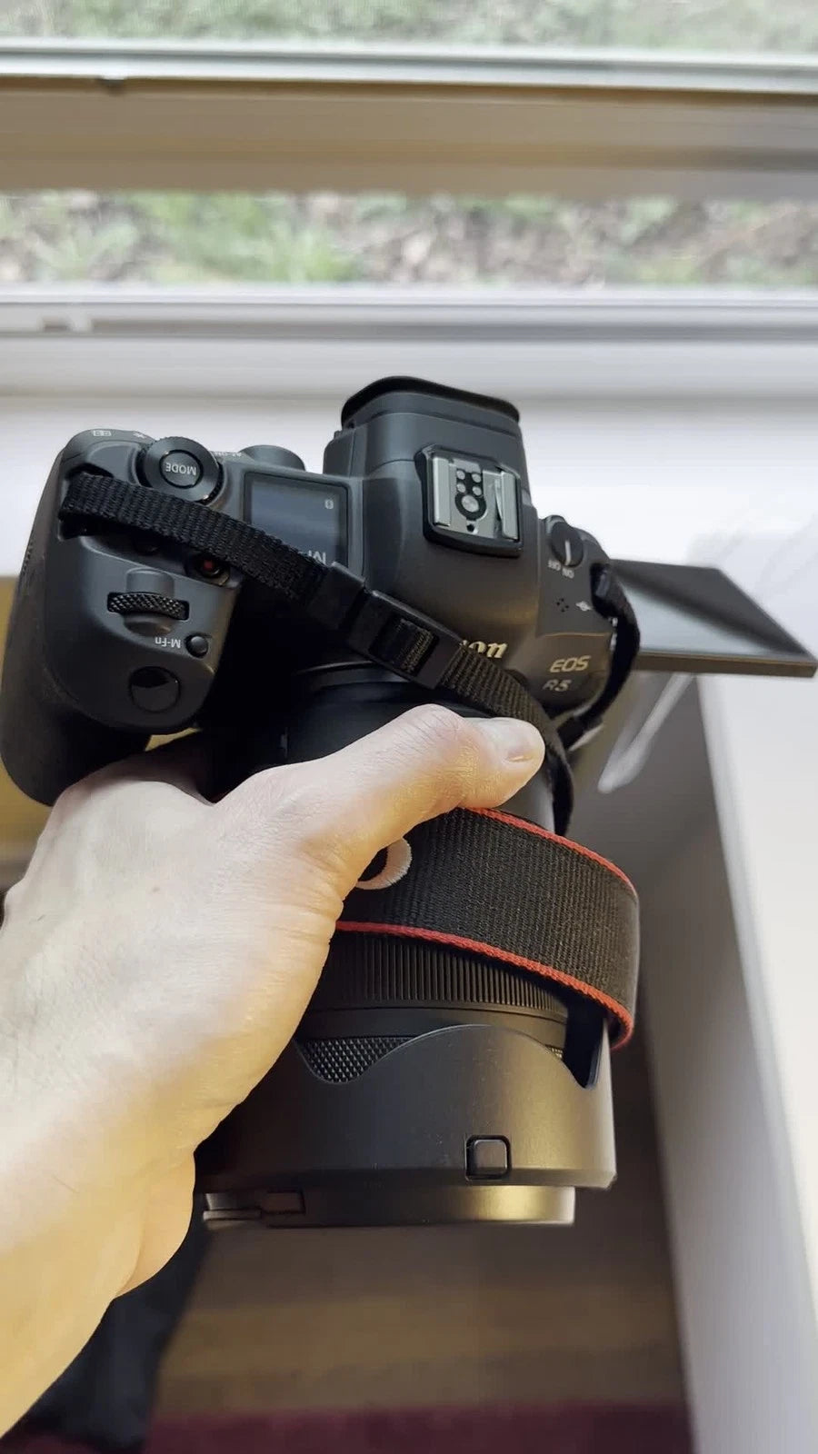 Barely Used Canon EOS R5 45.0MP Mirrorless Camera (RF 24-105mm f/4 L IS USM Lens