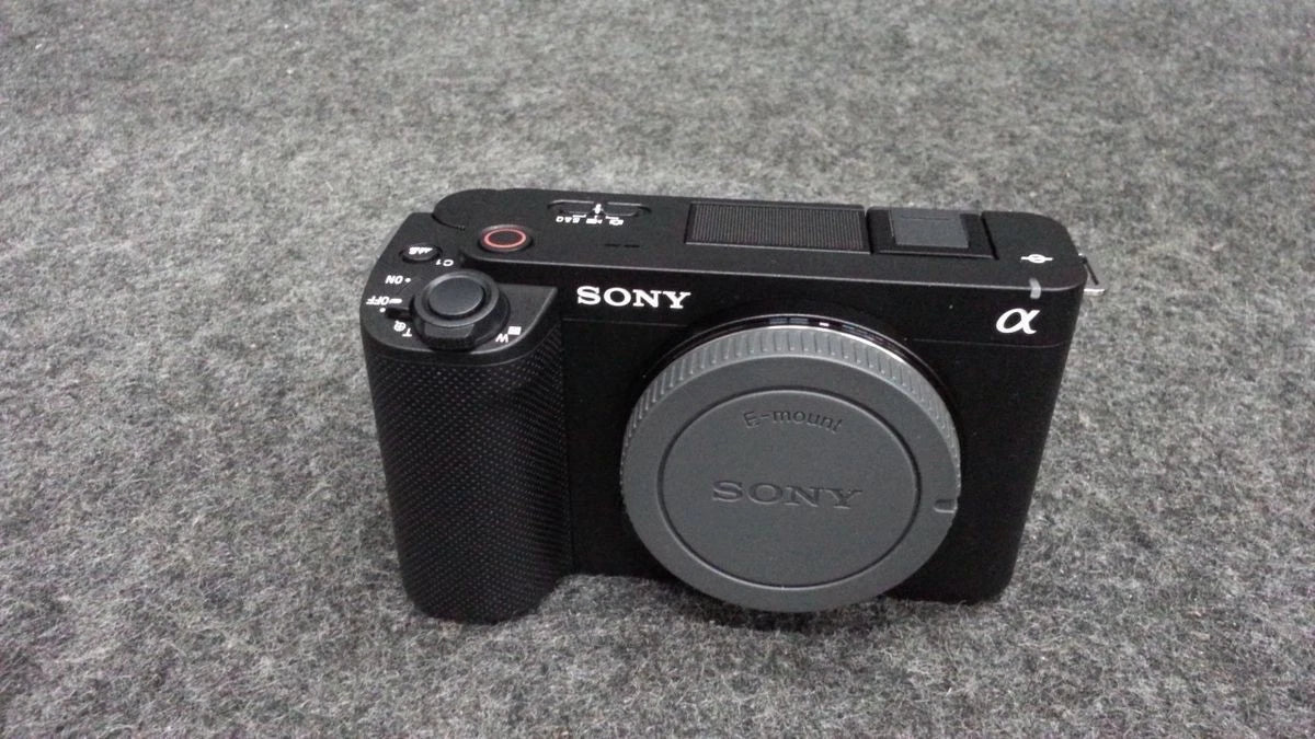 SONY ZV-E1 Mirrorless Camera 12MP Black E-Mount