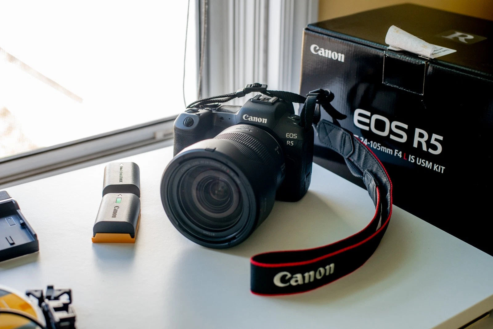 Barely Used Canon EOS R5 45.0MP Mirrorless Camera (RF 24-105mm f/4 L IS USM Lens
