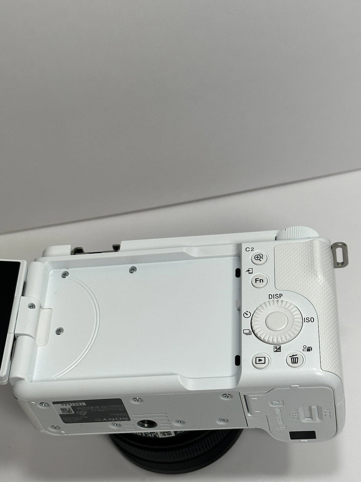 Sony Alpha ZV-E1 4K Mirrorless Camera White (ILCZVE1/B) + 28-60mm Lens