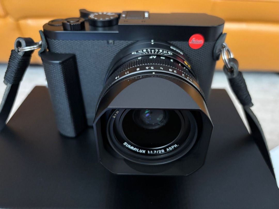 Leica Q2 | Bonus Included