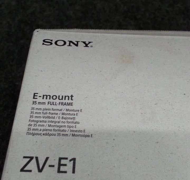 SONY ZV-E1 Mirrorless Camera 12MP Black E-Mount
