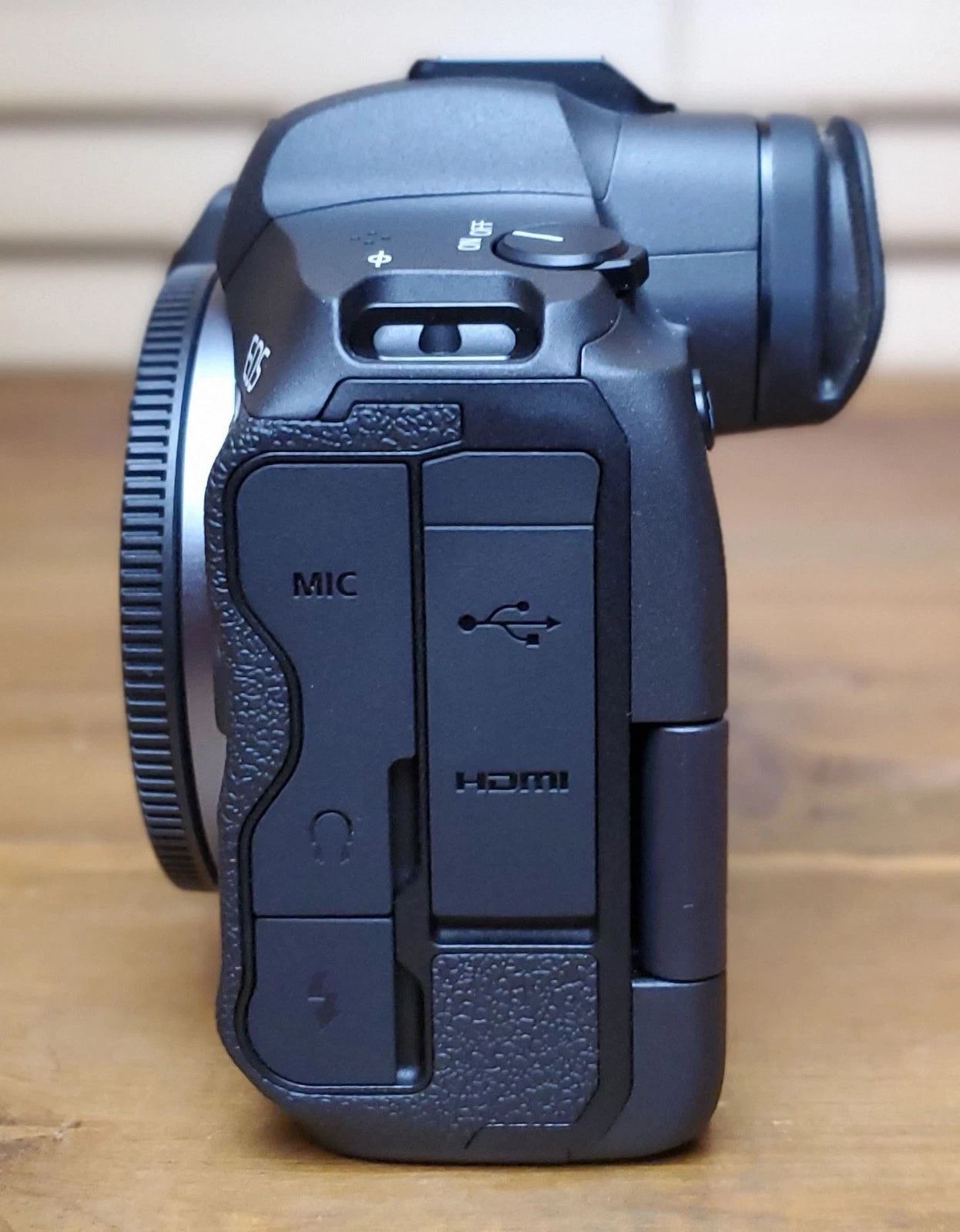 Canon EOS R5 45MP Mirrorless Digital Camera Body