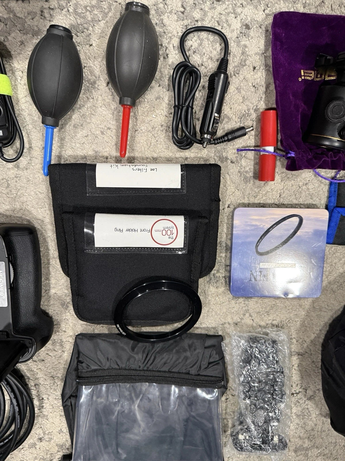 Canon EOS 5D Mark IV Camera lens and Battery Grip Lots Of Extras