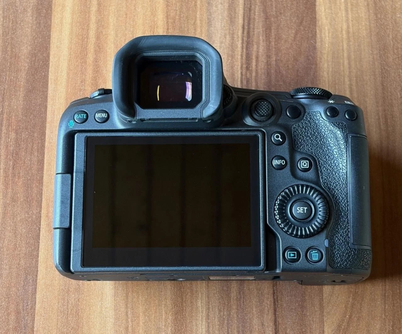 Canon EOS R5 Mark II ,Black, with CMOS 45MP Sensor MINT Condition, Full set