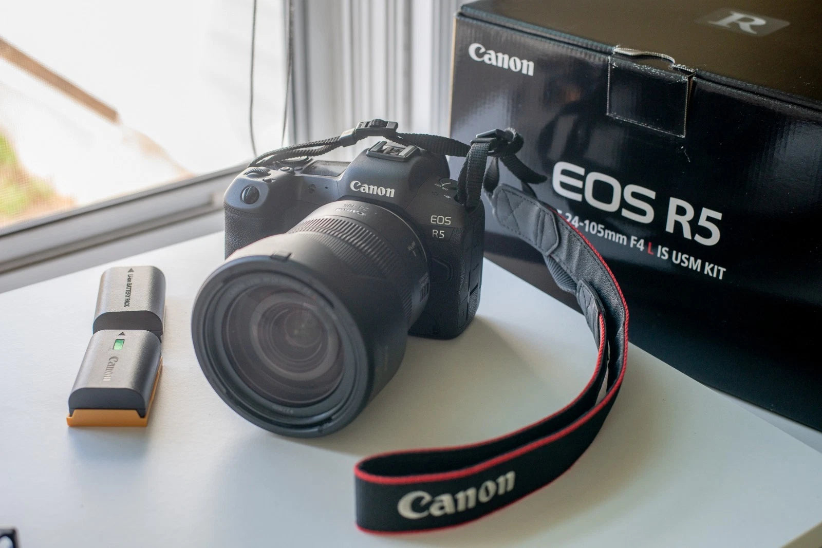 Barely Used Canon EOS R5 45.0MP Mirrorless Camera (RF 24-105mm f/4 L IS USM Lens