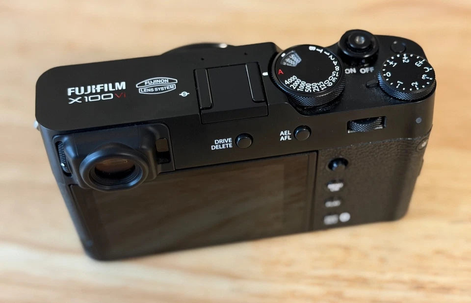 Fujifilm X100VI Digital Camera (Black) – Excellent Condition – Extras Included – 600 Shutter Count